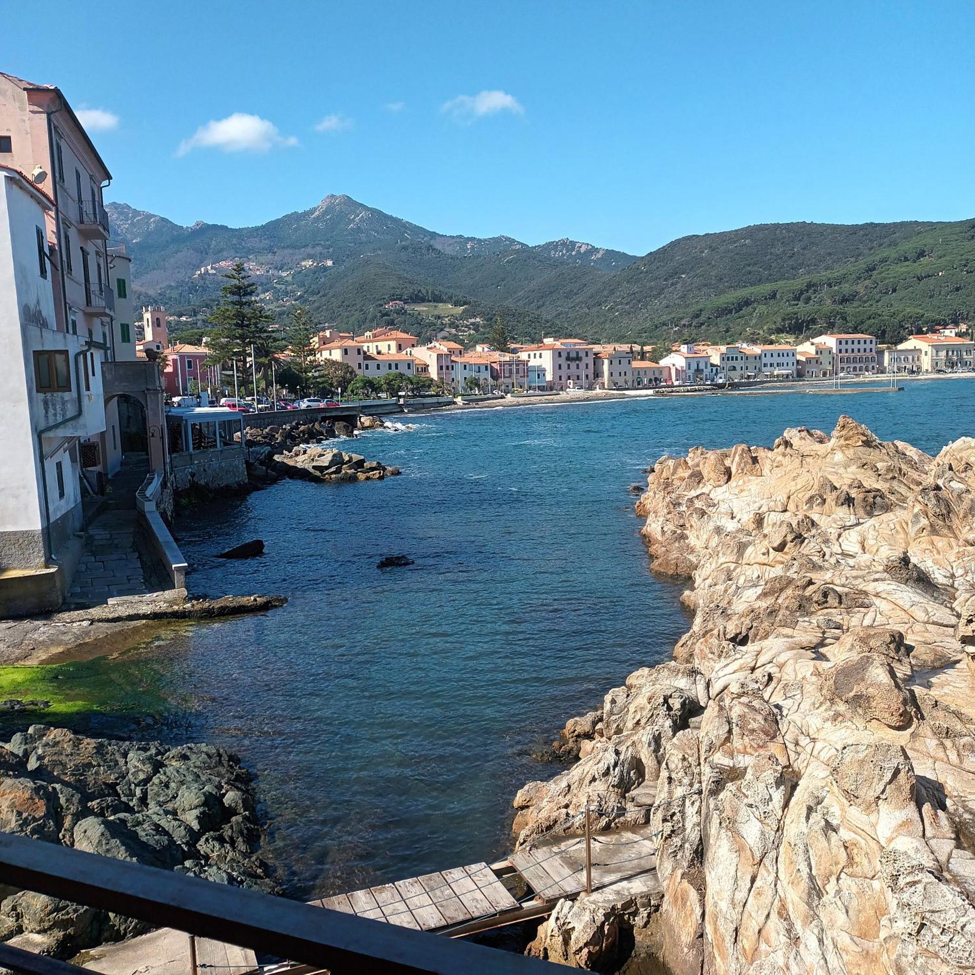La Casina Rossa Villa Marciana Marina  Exterior photo
